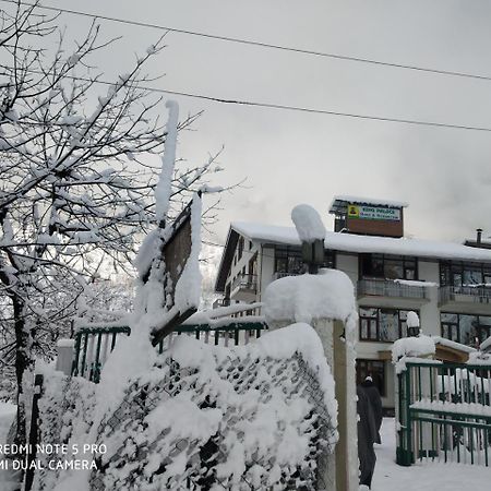 Hotel King Palace Пахалгам Экстерьер фото